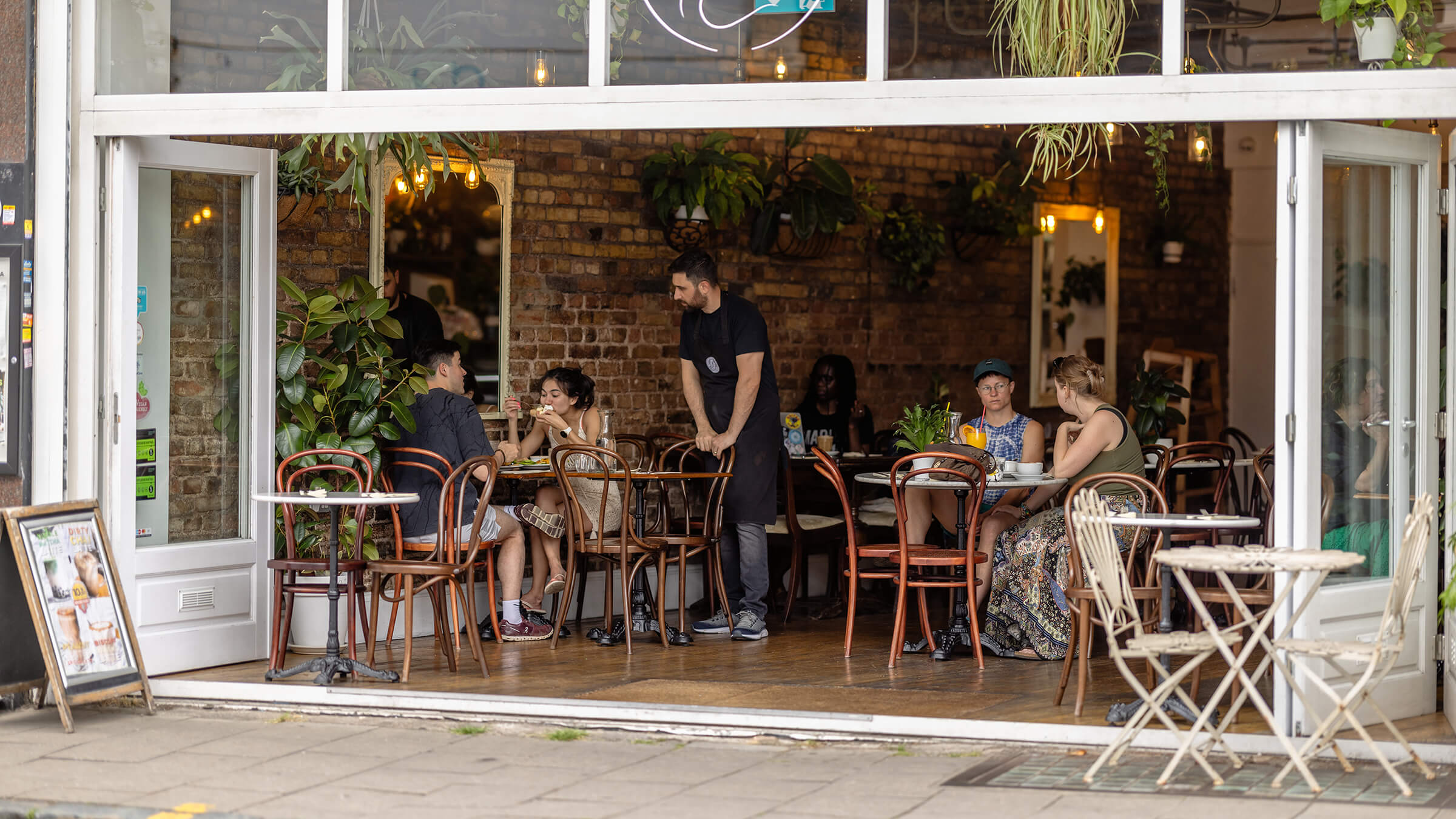 Dixon Gardens N8